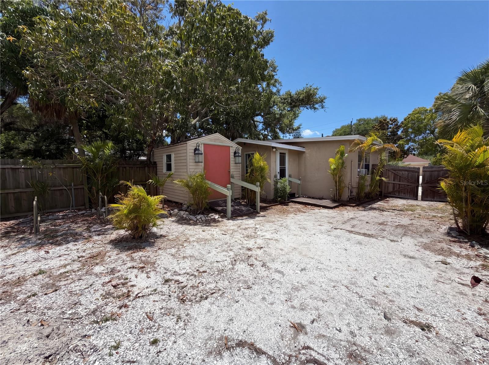2228 N ORANGE AVE, SARASOTA, FL, 34234