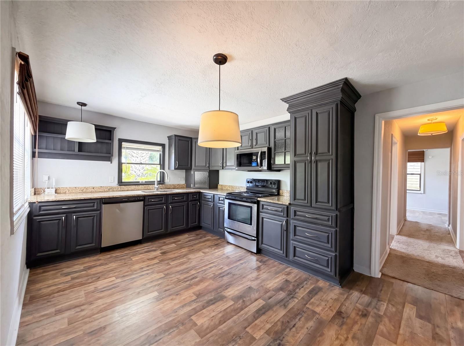 2228 N ORANGE AVE, SARASOTA, FL, 34234