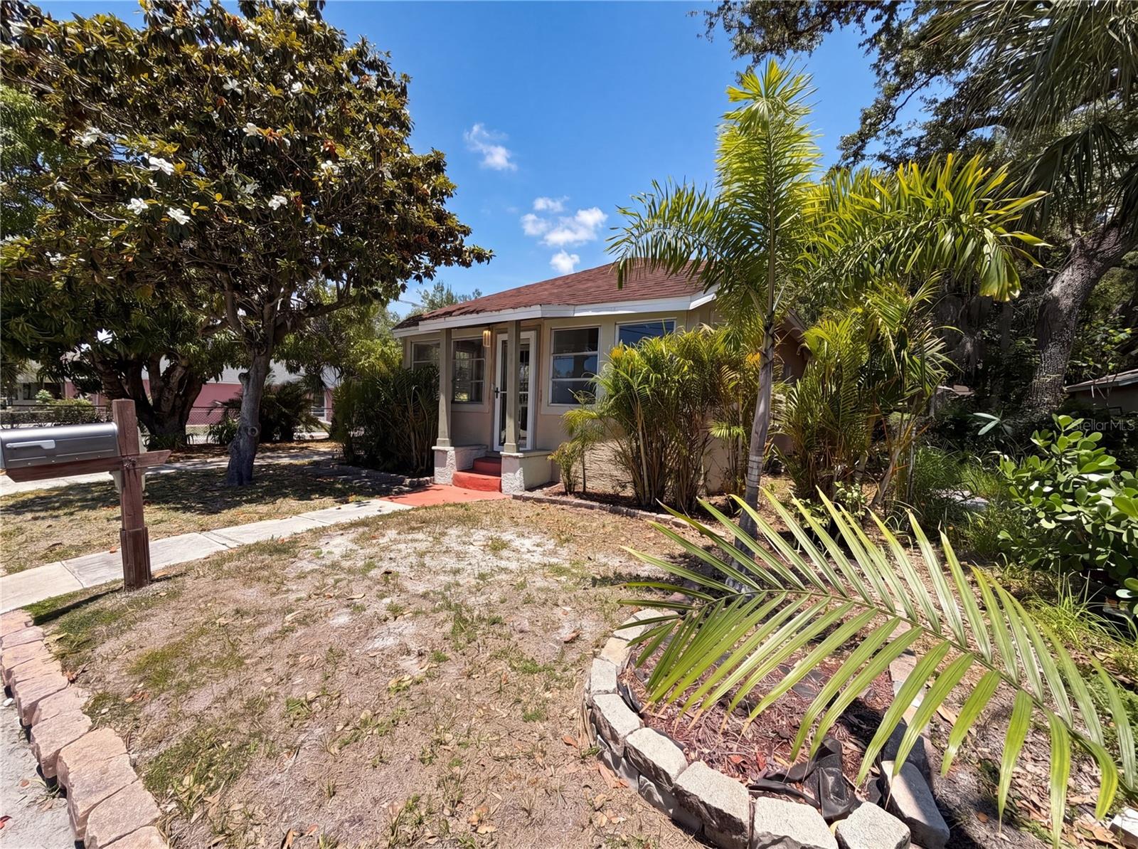 2228 N ORANGE AVE, SARASOTA, FL, 34234