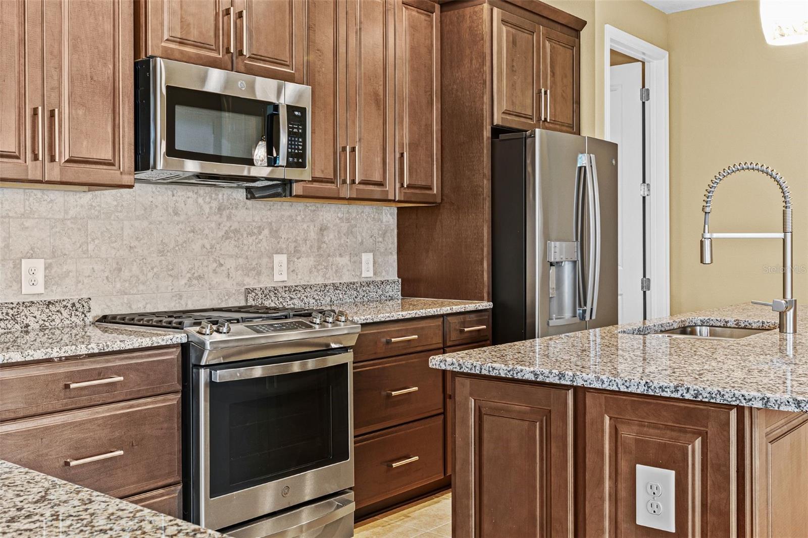 10112 LAKE WALES CIR, SARASOTA, FL, 34241