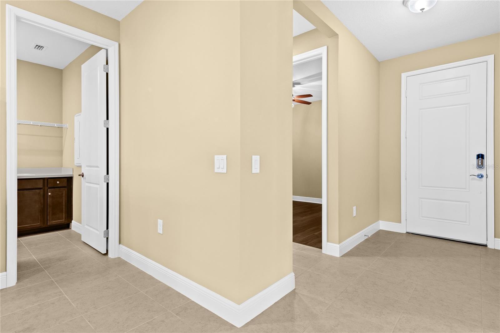 10112 LAKE WALES CIR, SARASOTA, FL, 34241