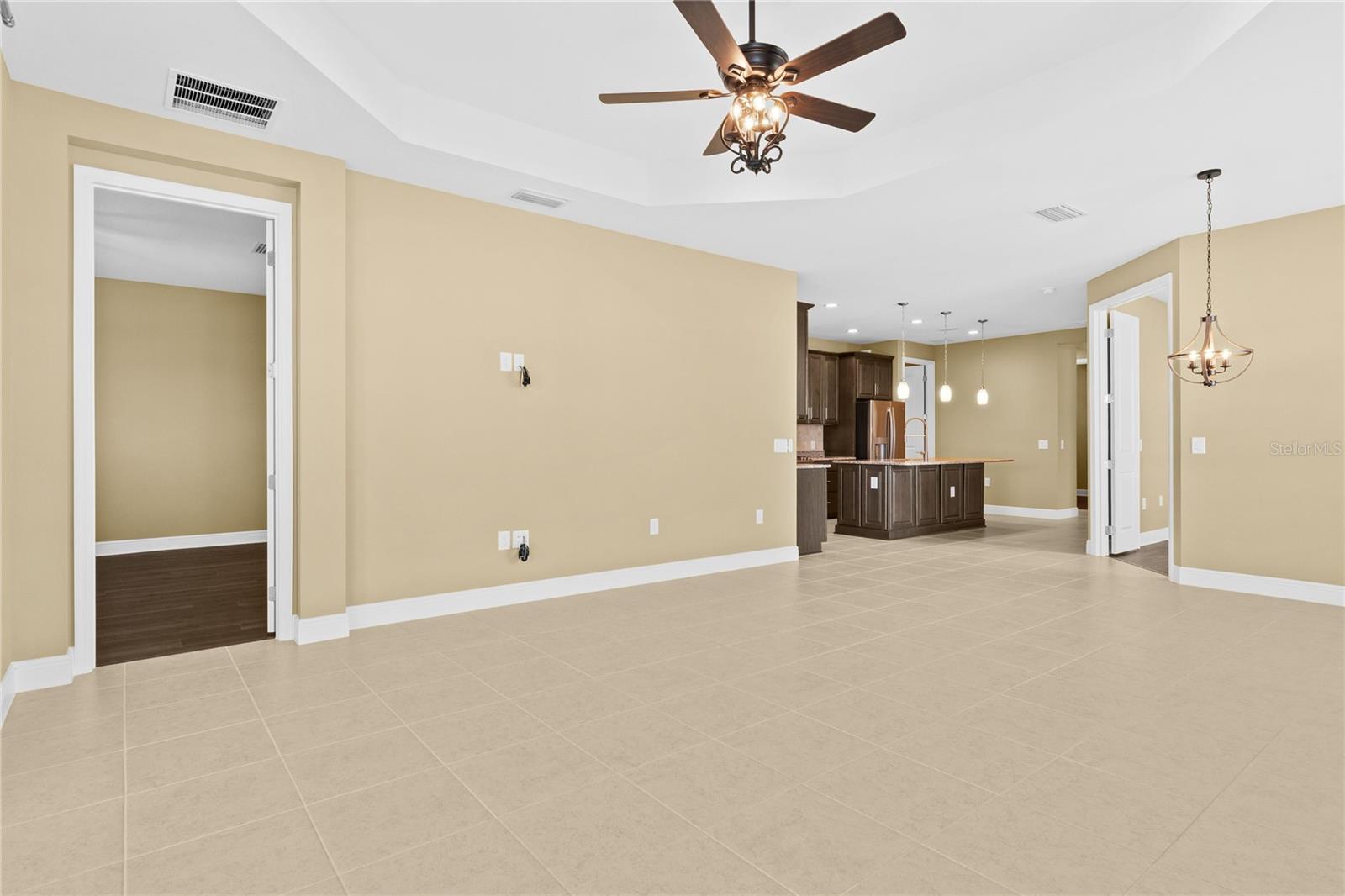 10112 LAKE WALES CIR, SARASOTA, FL, 34241