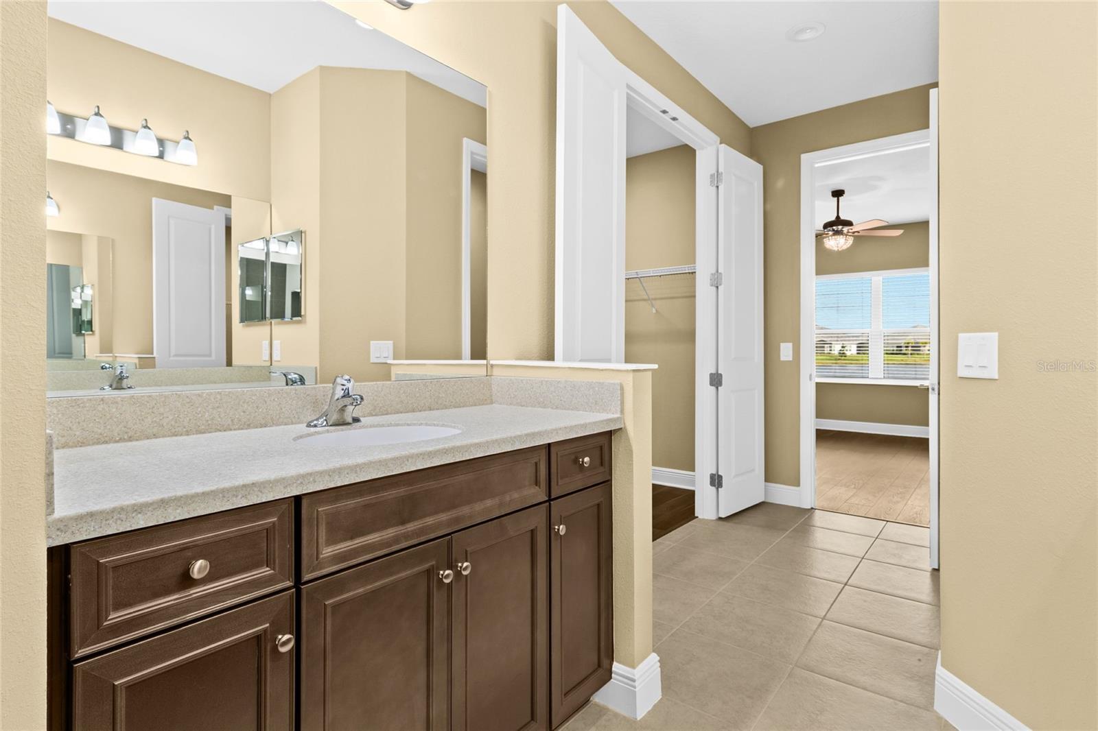 10112 LAKE WALES CIR, SARASOTA, FL, 34241