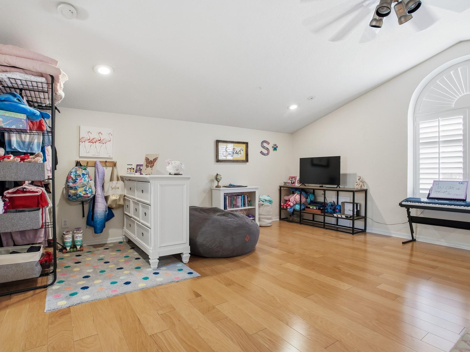 6320 NIKKI LN, TAMPA, FL, 33625