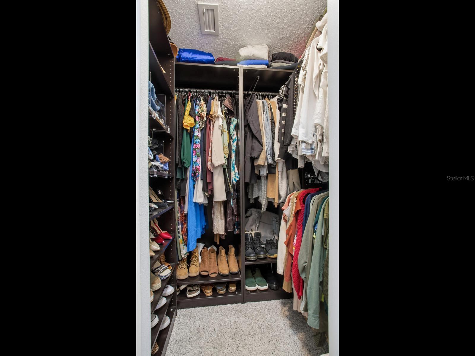6320 NIKKI LN, TAMPA, FL, 33625