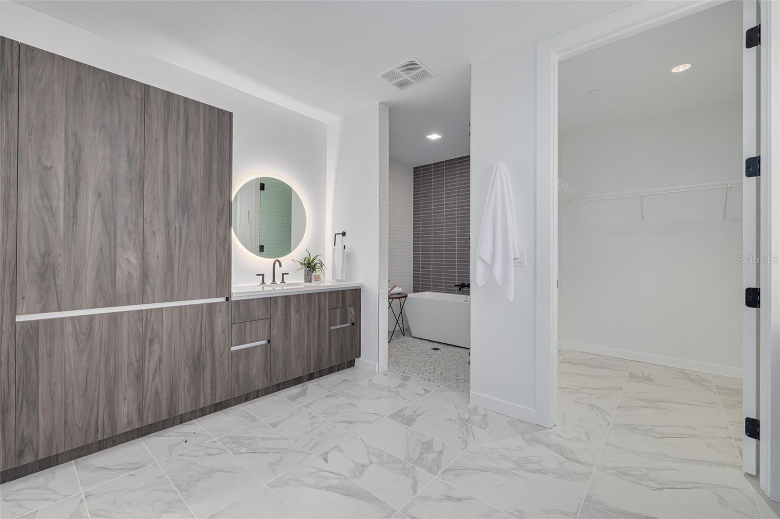 777 3RD AVE N #1104, ST PETERSBURG, FL, 33701
