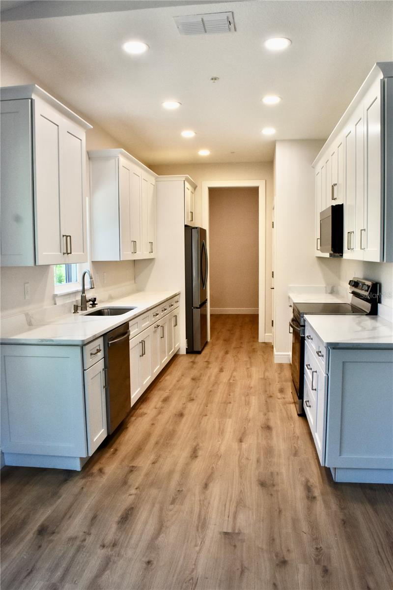 20150 WILLOW CIR, MOUNT DORA, FL, 32757