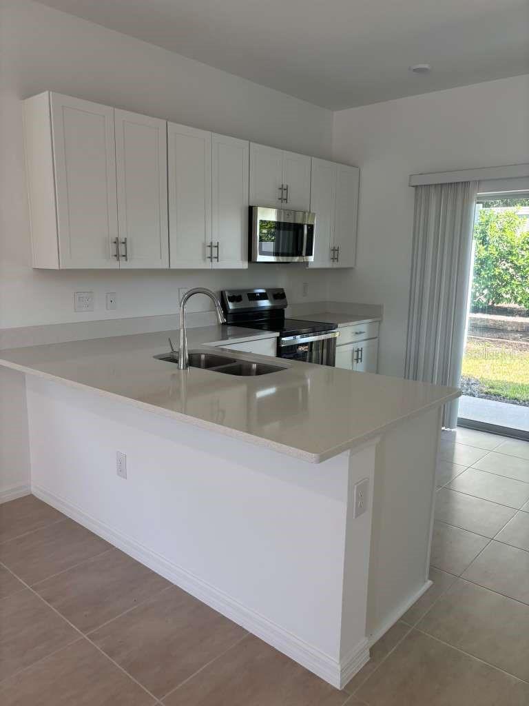 8641 DAYBREAK ST, SARASOTA, FL, 34241