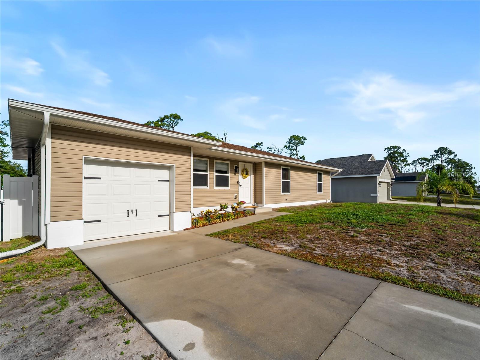 89 SANTA FE ST, PORT CHARLOTTE, FL, 33953