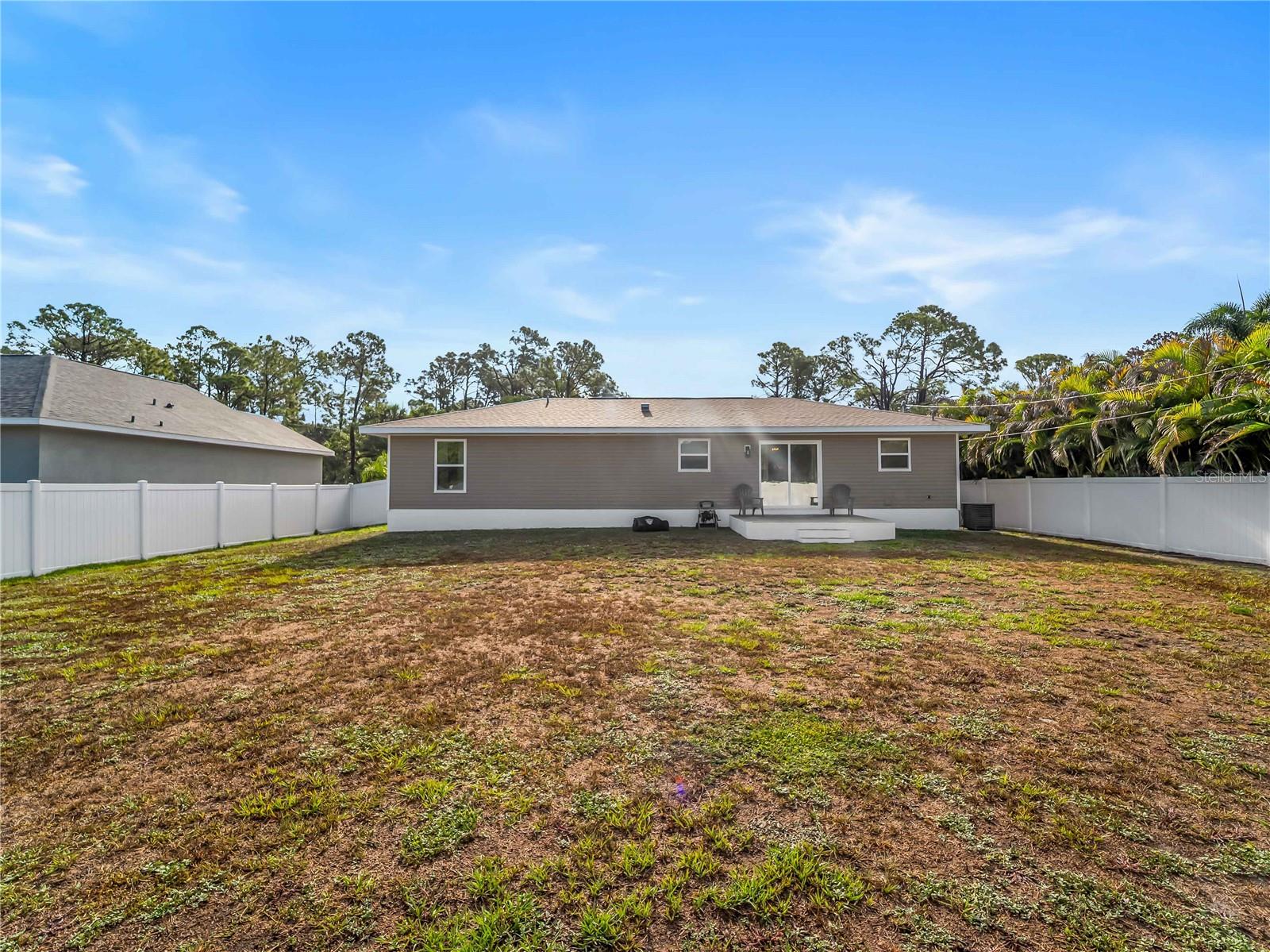 89 SANTA FE ST, PORT CHARLOTTE, FL, 33953