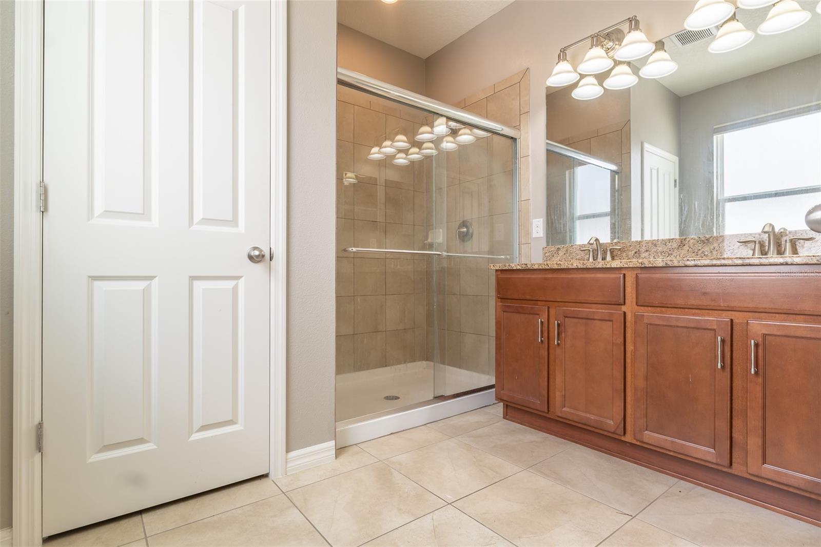 10514 MEDFORD LAKE DR, RIVERVIEW, FL, 33578