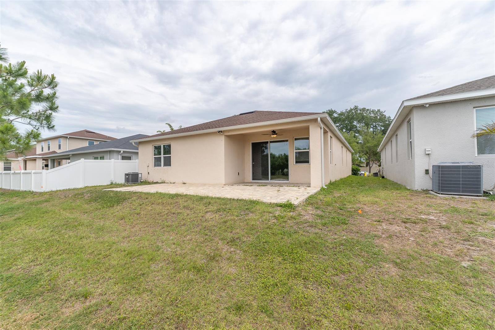 10514 MEDFORD LAKE DR, RIVERVIEW, FL, 33578