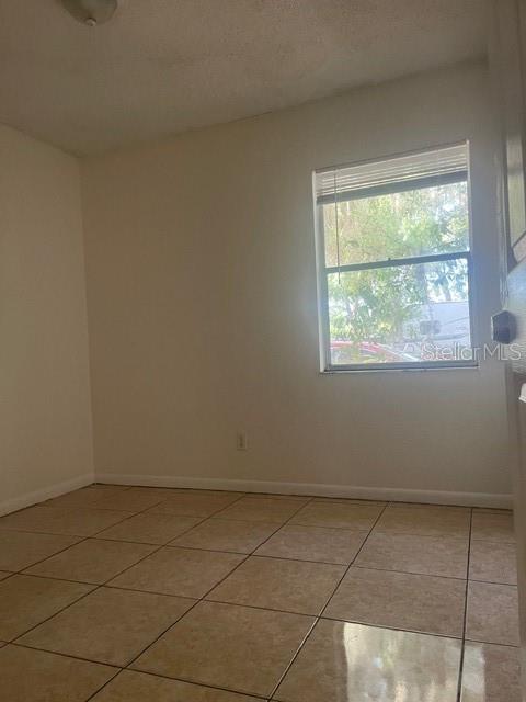 8203 N KLONDYKE ST, TAMPA, FL, 33604