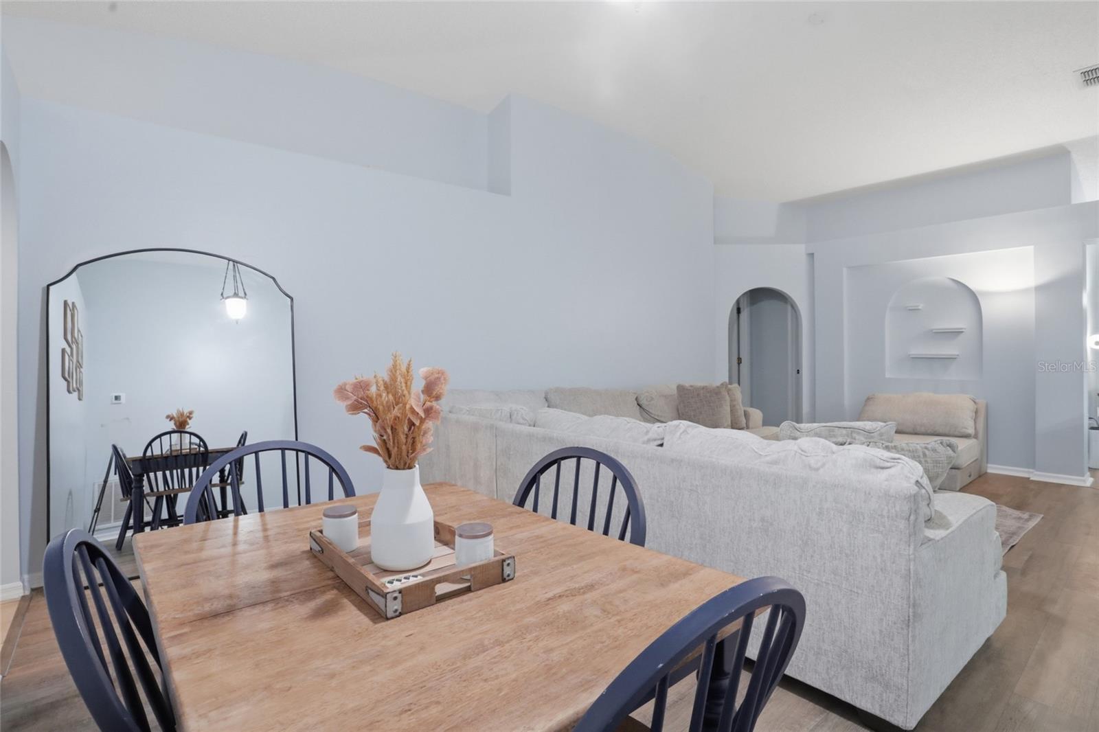 2015 CORNER SCHOOL DR, ORLANDO, FL, 32820