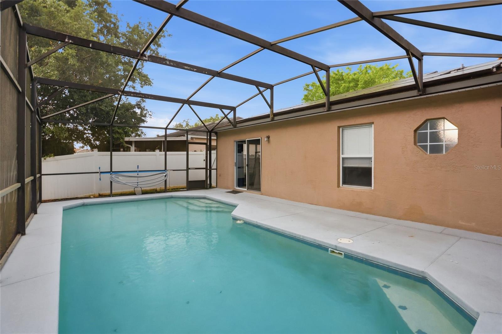 2015 CORNER SCHOOL DR, ORLANDO, FL, 32820
