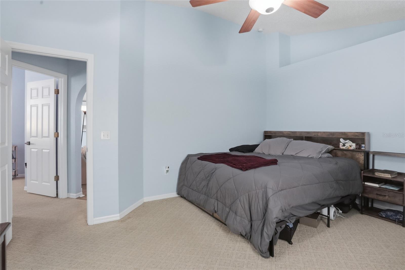 2015 CORNER SCHOOL DR, ORLANDO, FL, 32820