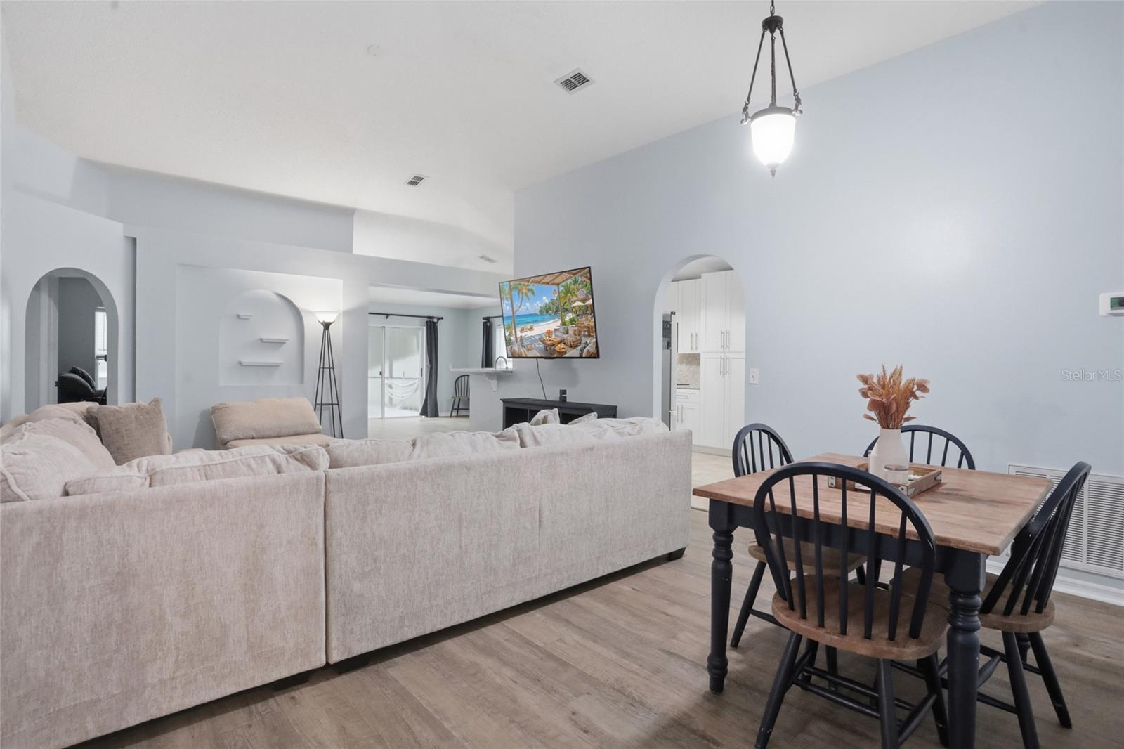 2015 CORNER SCHOOL DR, ORLANDO, FL, 32820