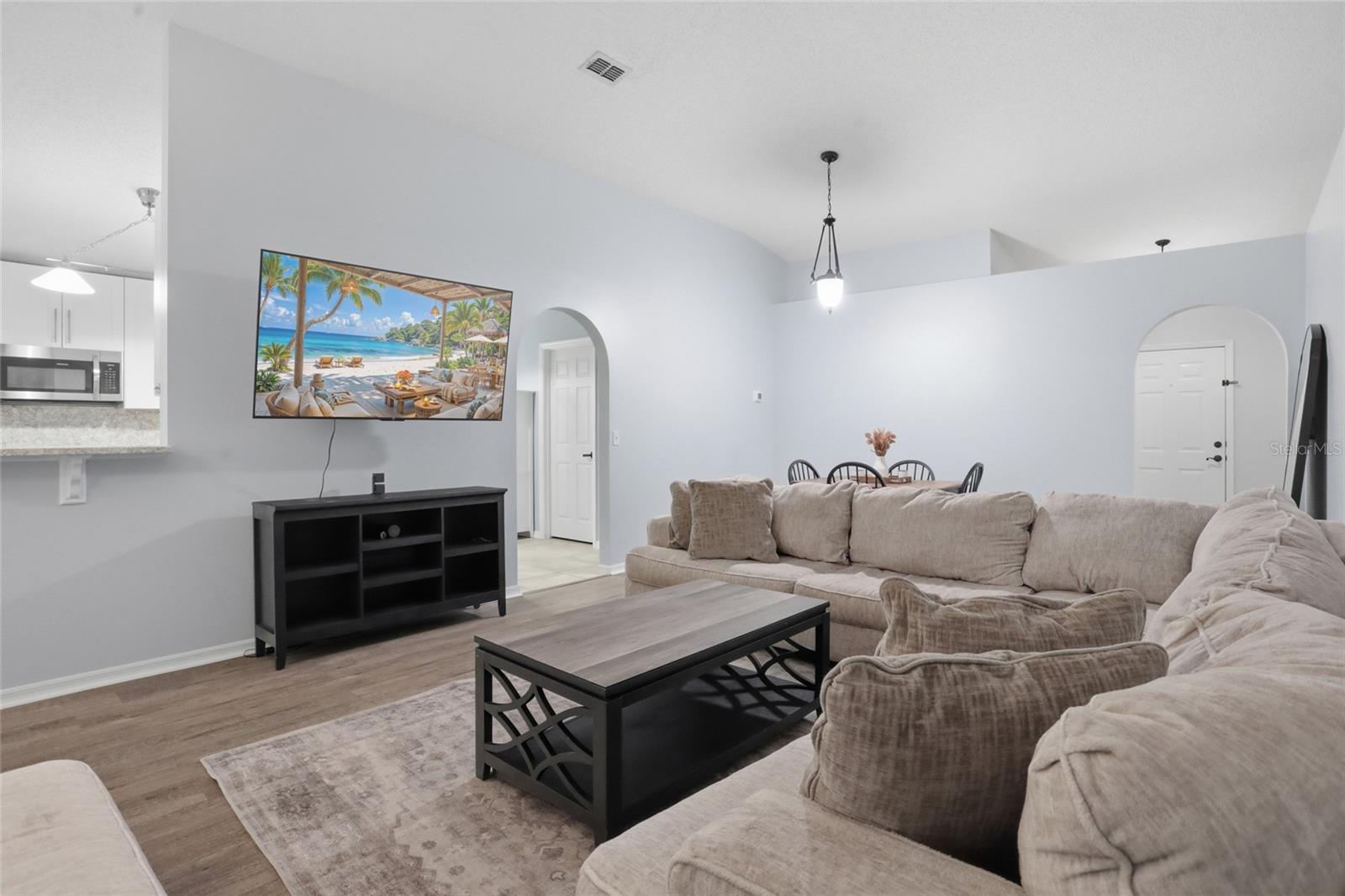 2015 CORNER SCHOOL DR, ORLANDO, FL, 32820