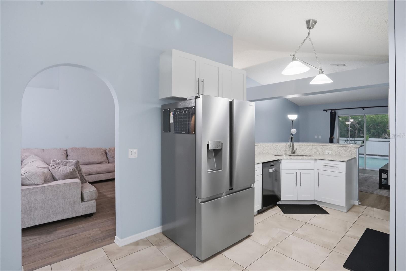 2015 CORNER SCHOOL DR, ORLANDO, FL, 32820