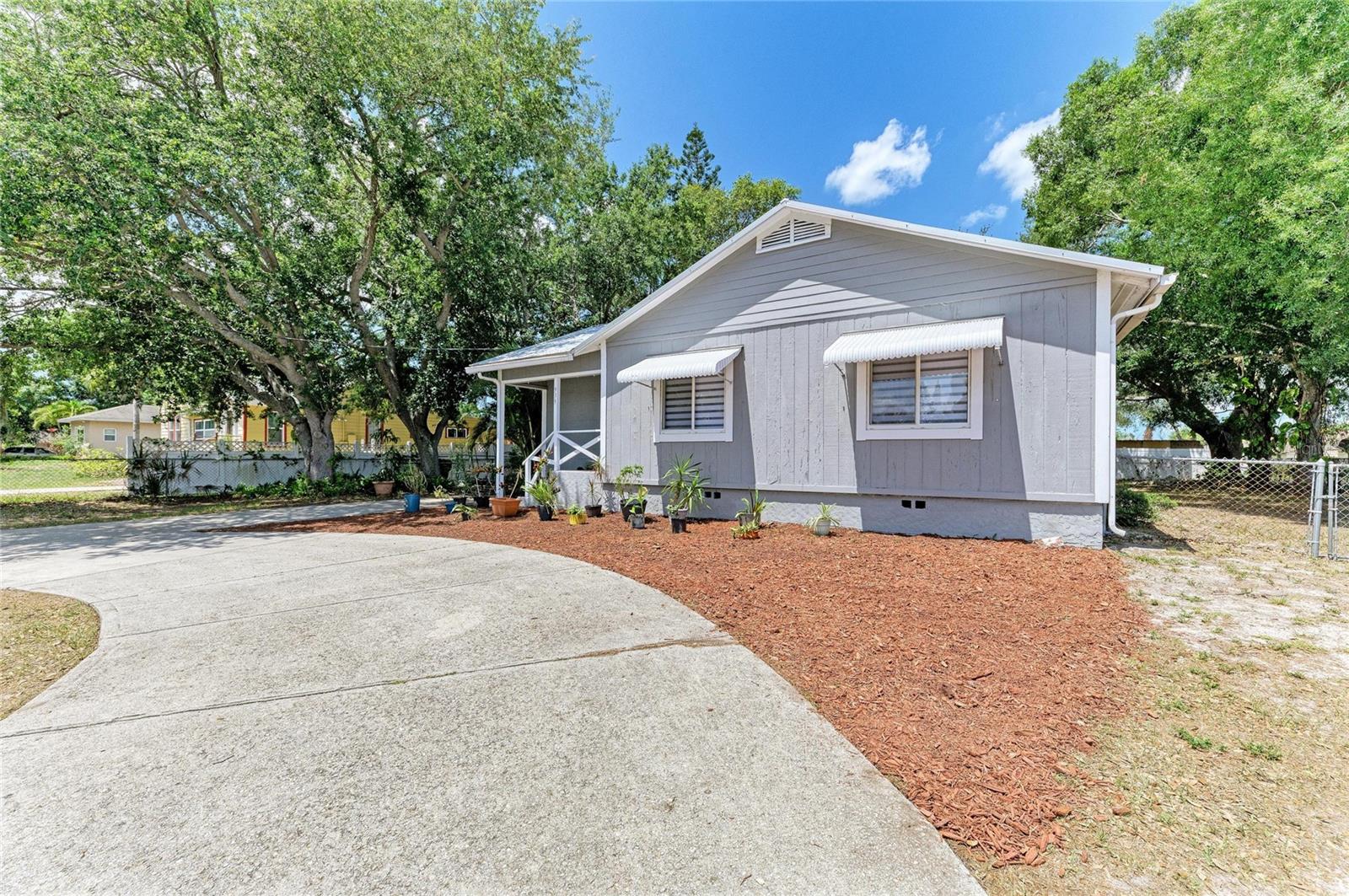 939 N LOCKWOOD RIDGE RD, SARASOTA, FL, 34237