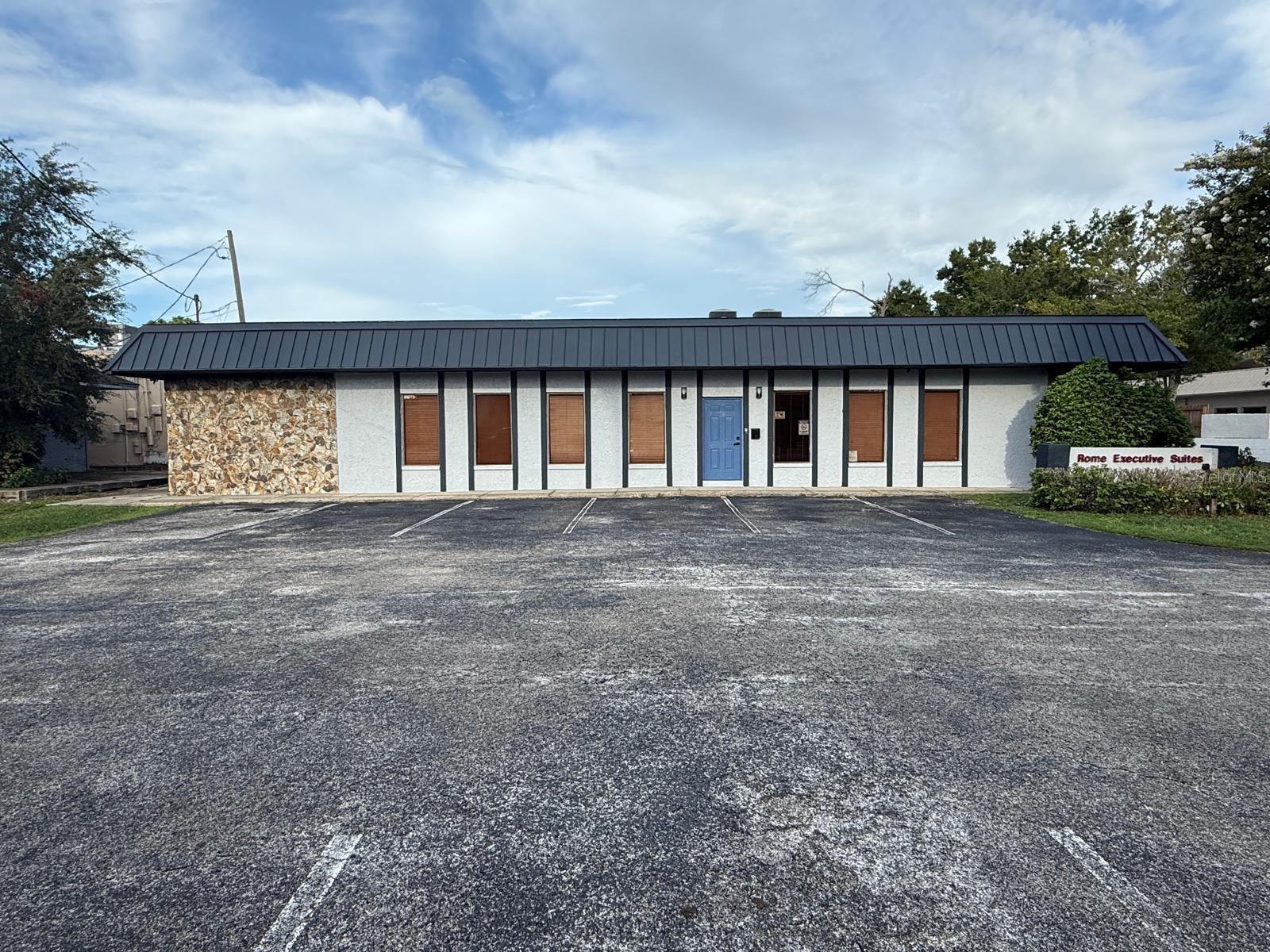 13506 N ROME AVE, TAMPA, FL, 33613