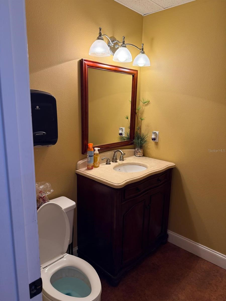 13506 N ROME AVE, TAMPA, FL, 33613