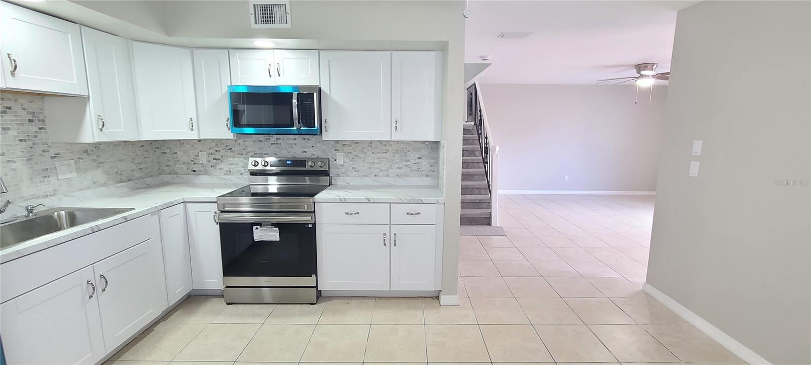 2118 OAK MEADOW CIR, SOUTH DAYTONA, FL, 32119