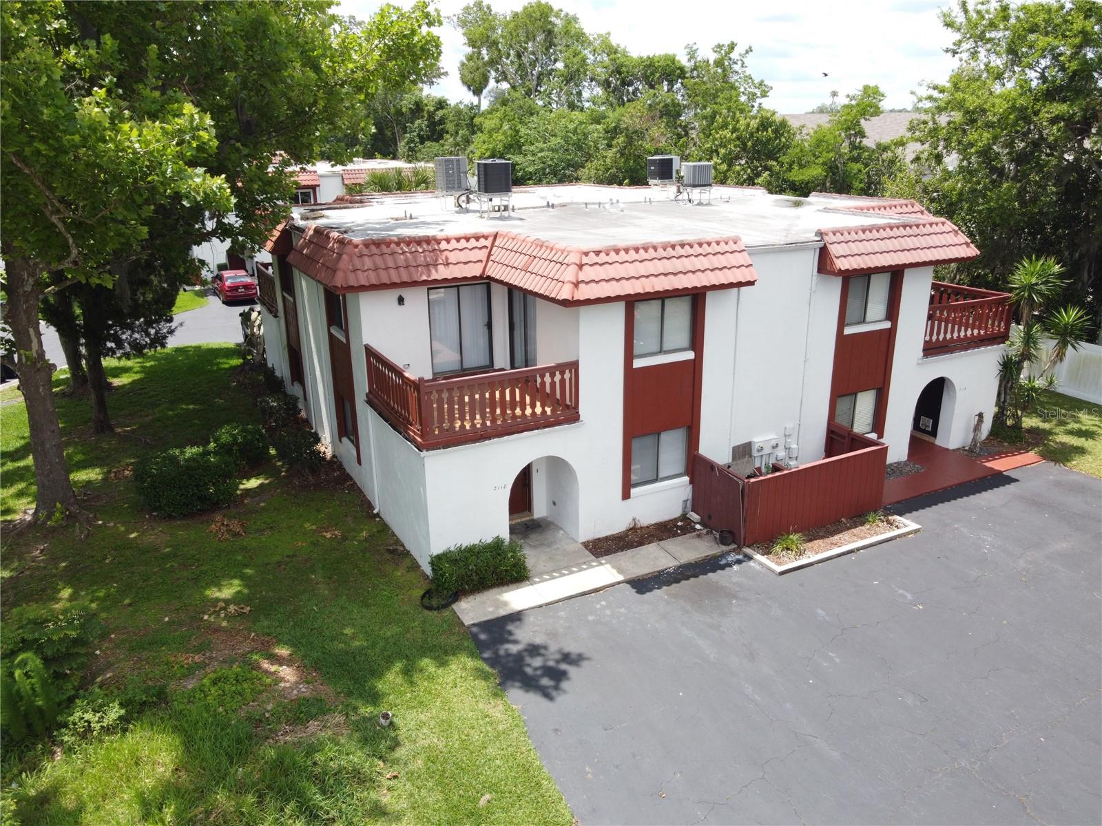 2118 OAK MEADOW CIR, SOUTH DAYTONA, FL, 32119