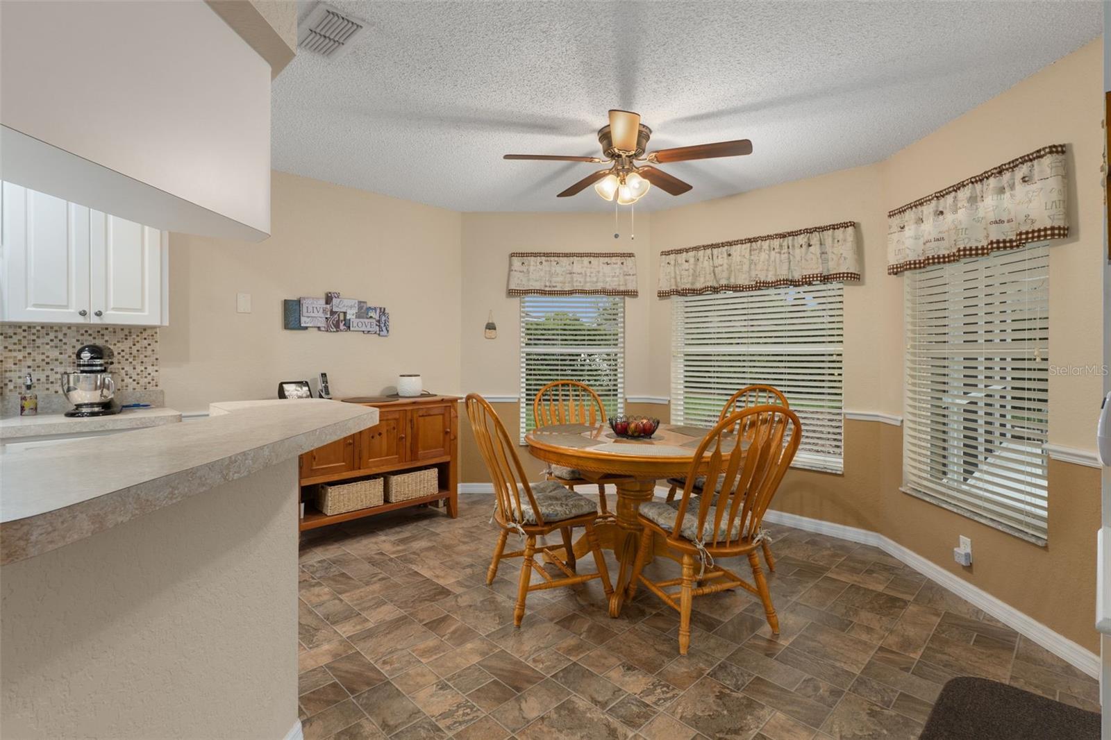 2427 ANCHOR AVE, SPRING HILL, FL, 34608