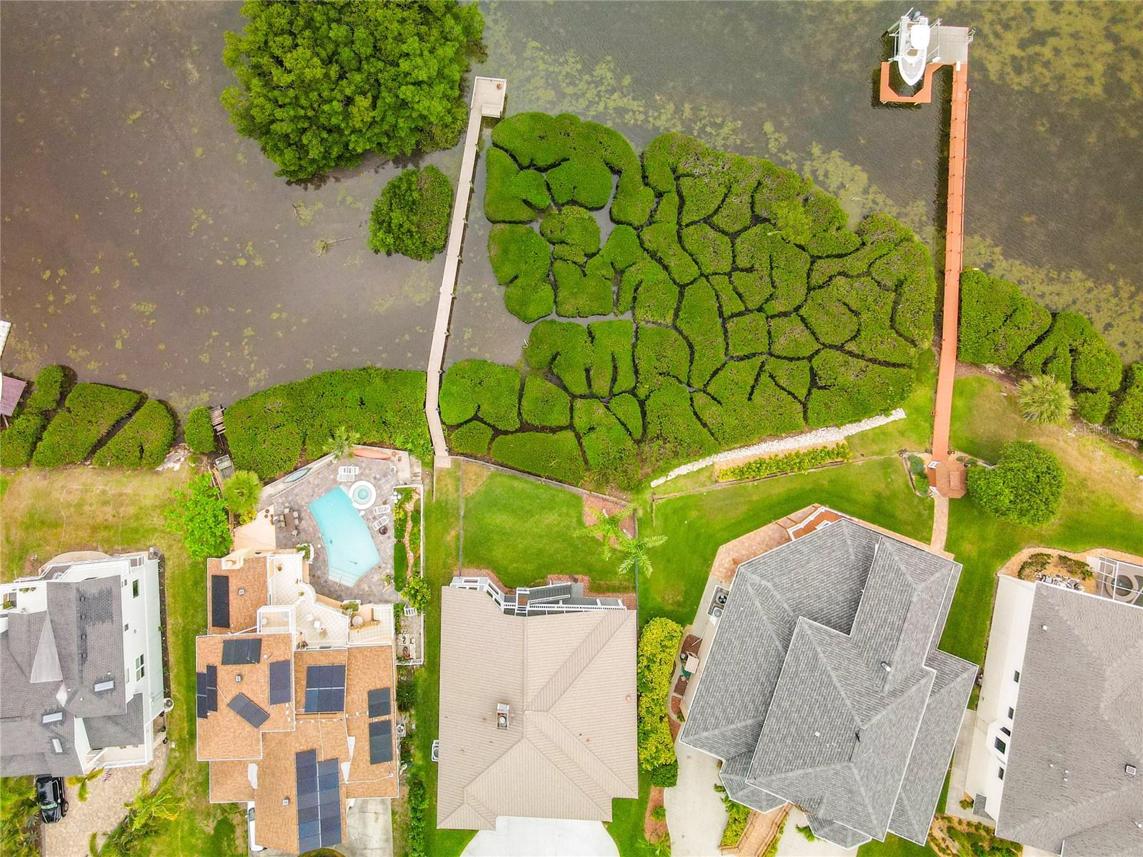 2021 NORTH POINTE ALEXIS DR, TARPON SPRINGS, FL, 34689