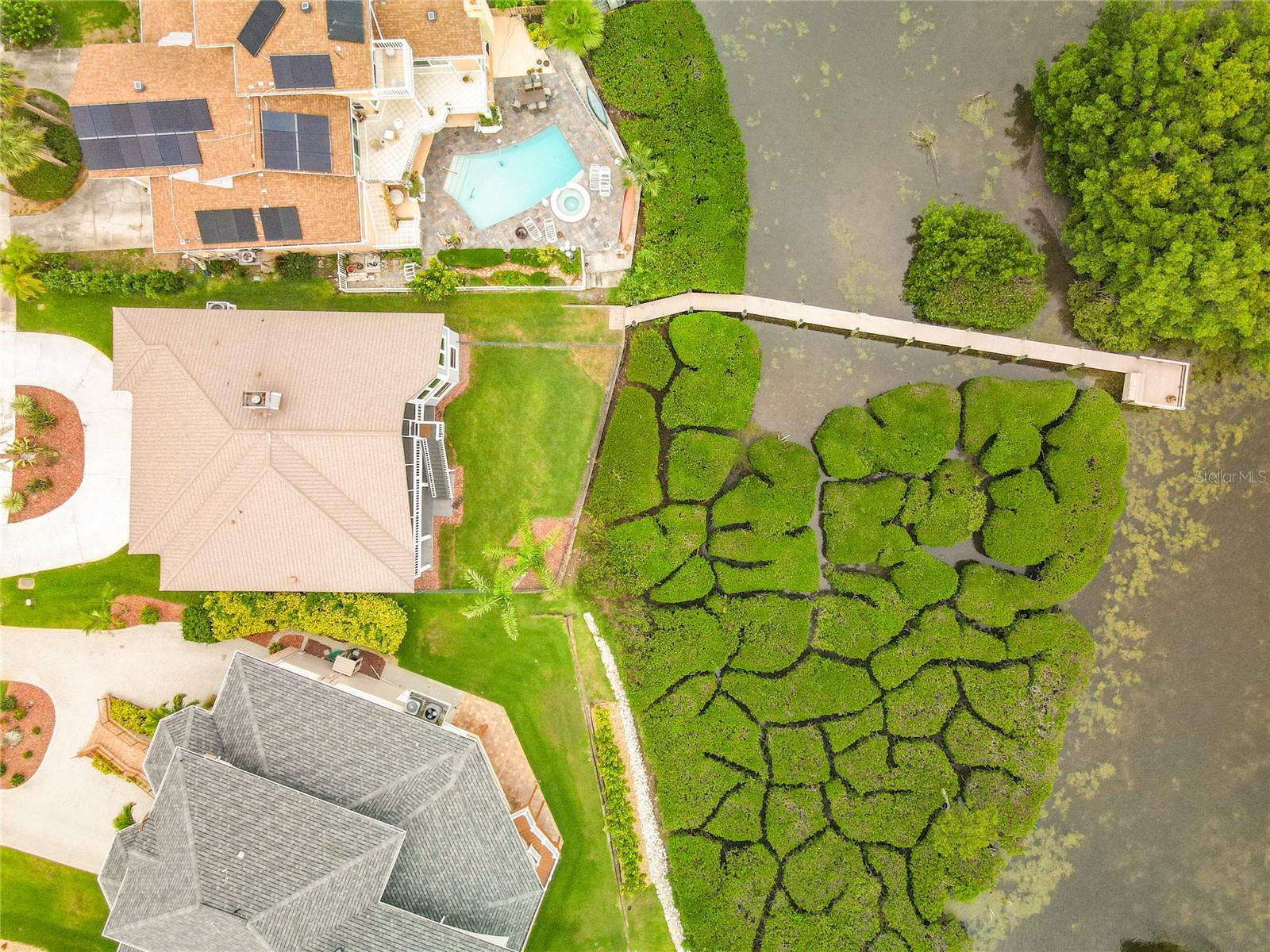 2021 NORTH POINTE ALEXIS DR, TARPON SPRINGS, FL, 34689