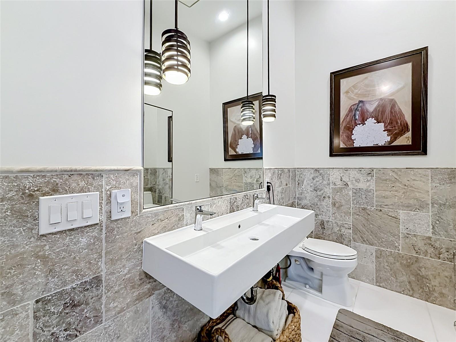 2021 NORTH POINTE ALEXIS DR, TARPON SPRINGS, FL, 34689