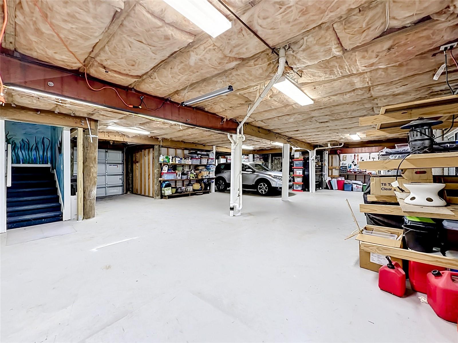 2021 NORTH POINTE ALEXIS DR, TARPON SPRINGS, FL, 34689