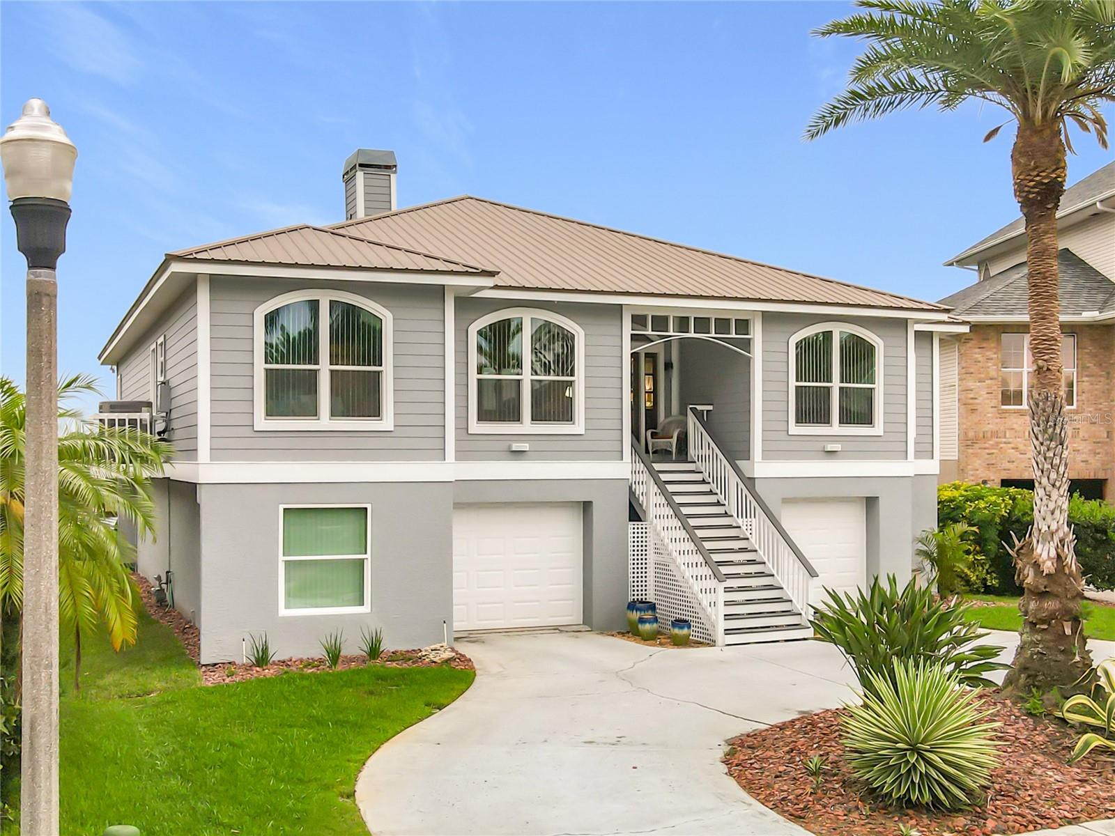 2021 NORTH POINTE ALEXIS DR, TARPON SPRINGS, FL, 34689
