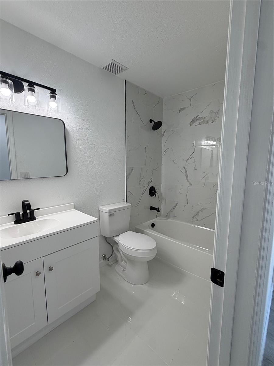 303 SILK OAK DRIVE, KISSIMMEE, FL, 34743