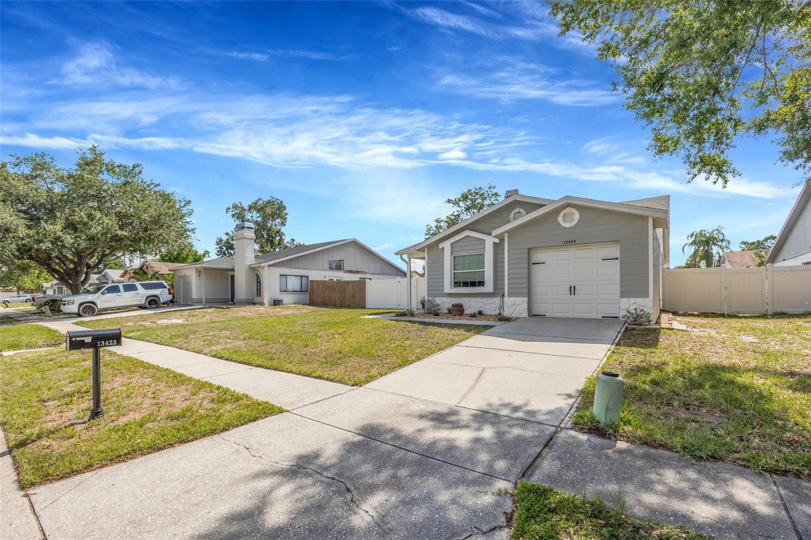 13423 LARAWAY DR, RIVERVIEW, FL, 33579