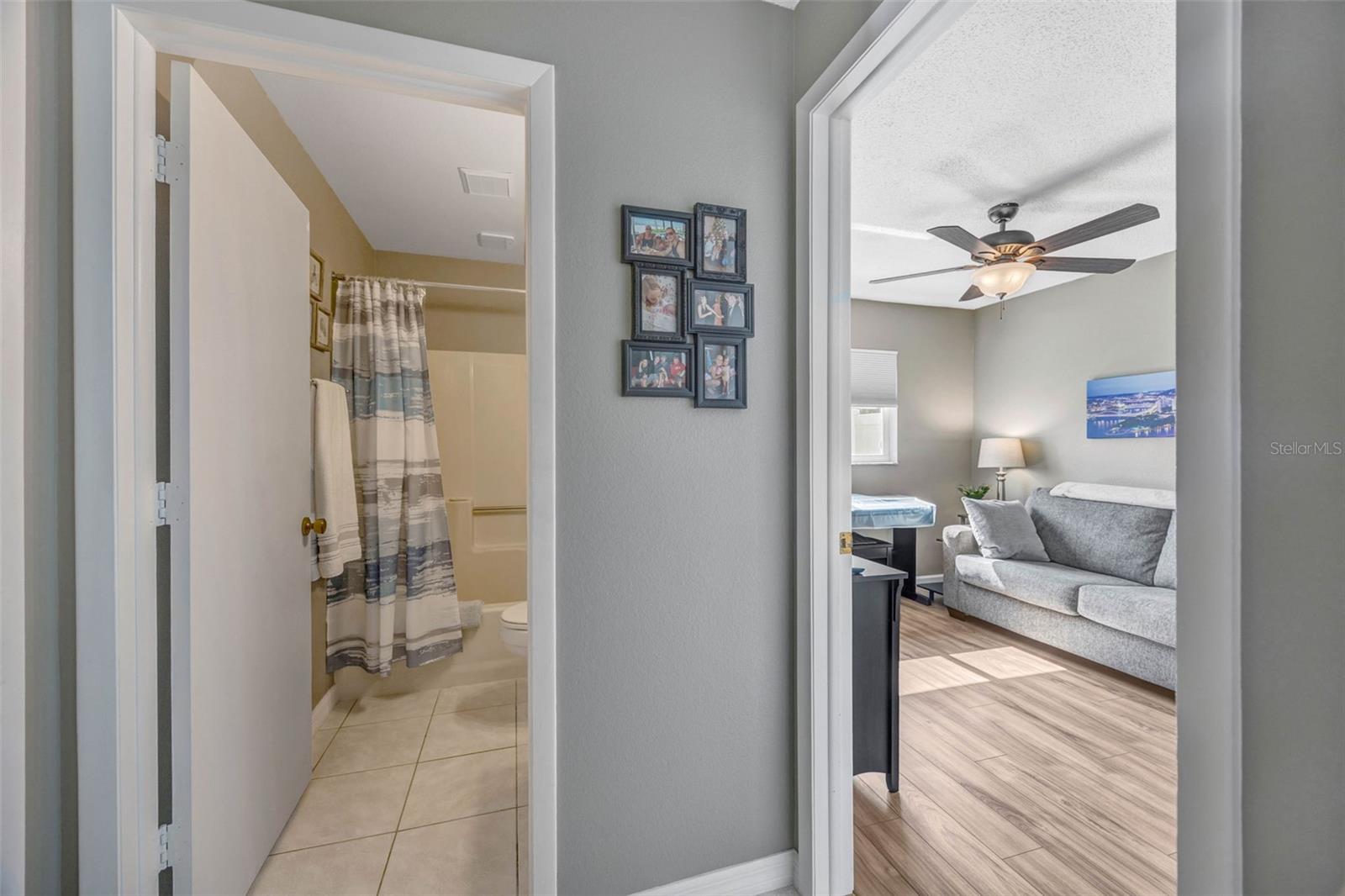 13423 LARAWAY DR, RIVERVIEW, FL, 33579