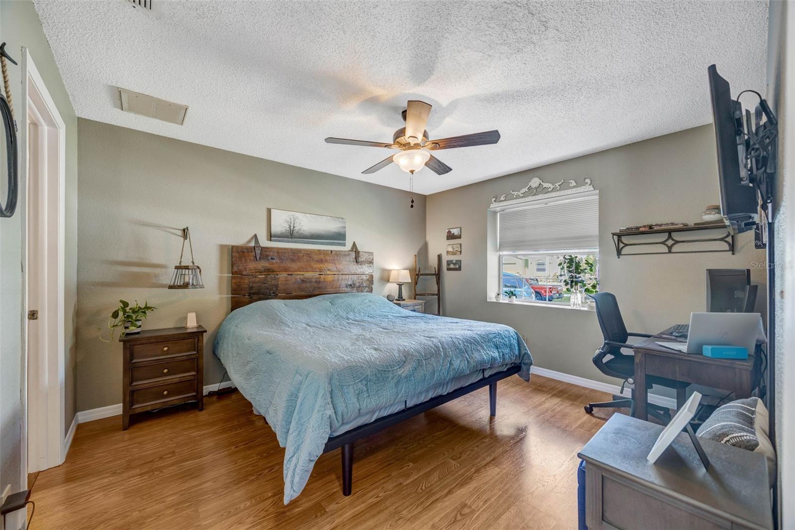 13423 LARAWAY DR, RIVERVIEW, FL, 33579