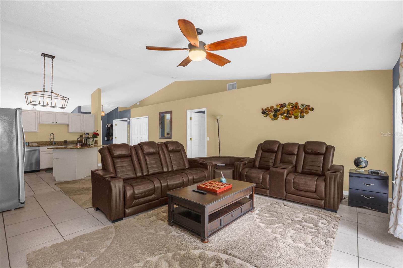 2940 EVANS DR, KISSIMMEE, FL, 34758