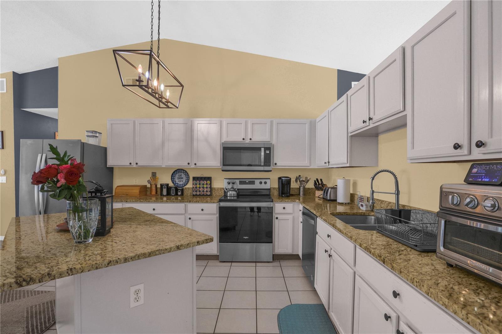 2940 EVANS DR, KISSIMMEE, FL, 34758