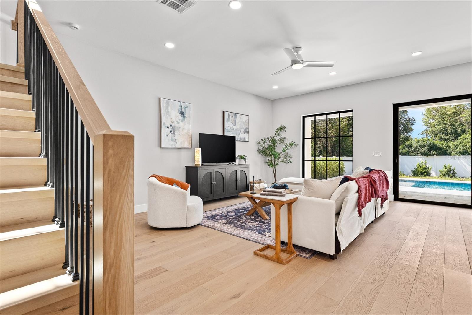 113 W EVANS ST, ORLANDO, FL, 32804
