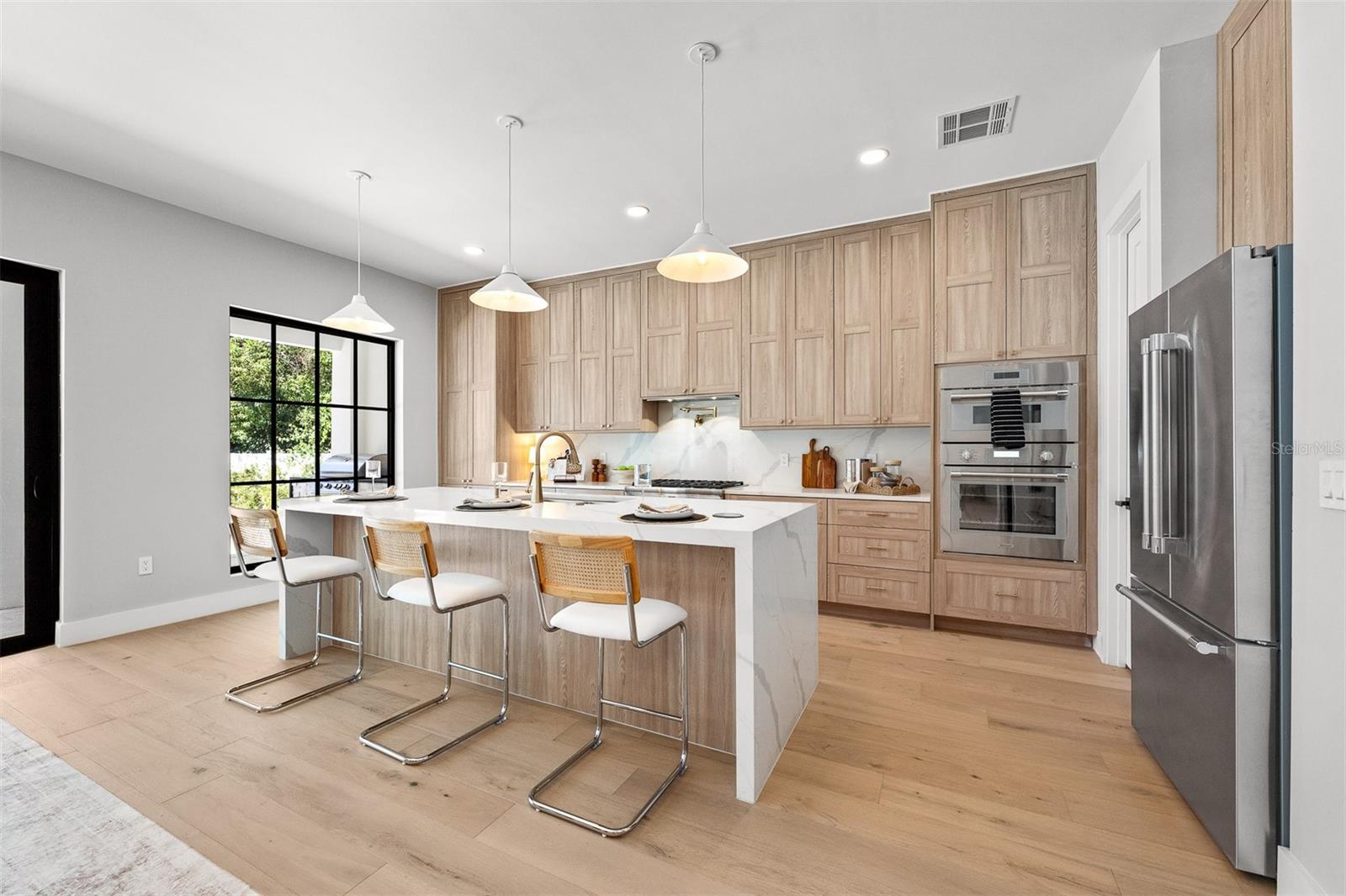 113 W EVANS ST, ORLANDO, FL, 32804