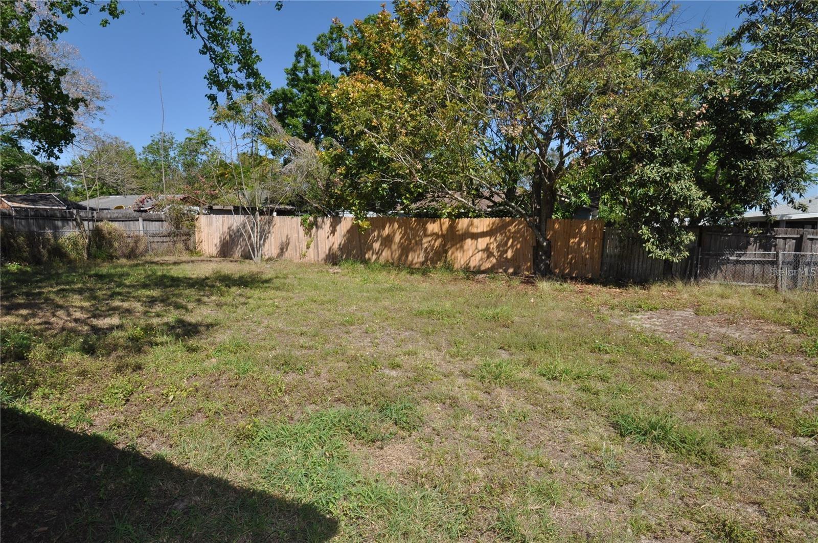 1743 AVENUE C NE, WINTER HAVEN, FL, 33881