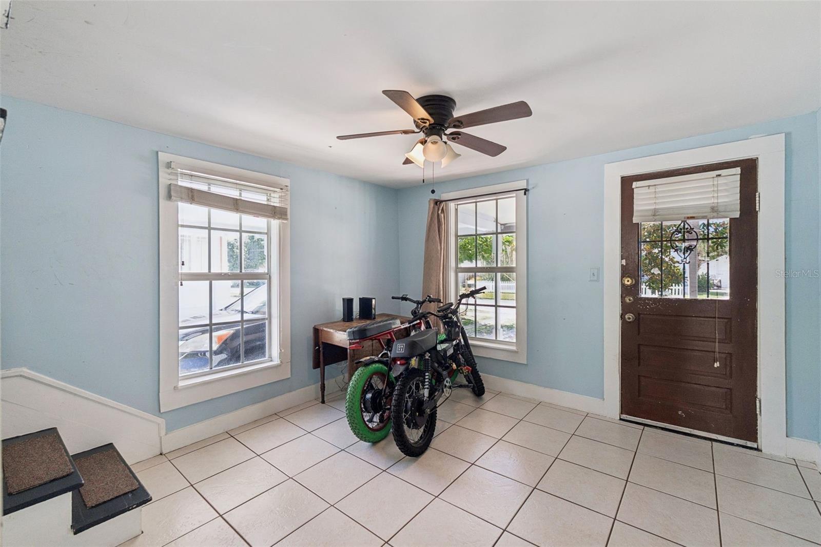 207 MARY AVE, NEW SMYRNA BEACH, FL, 32168