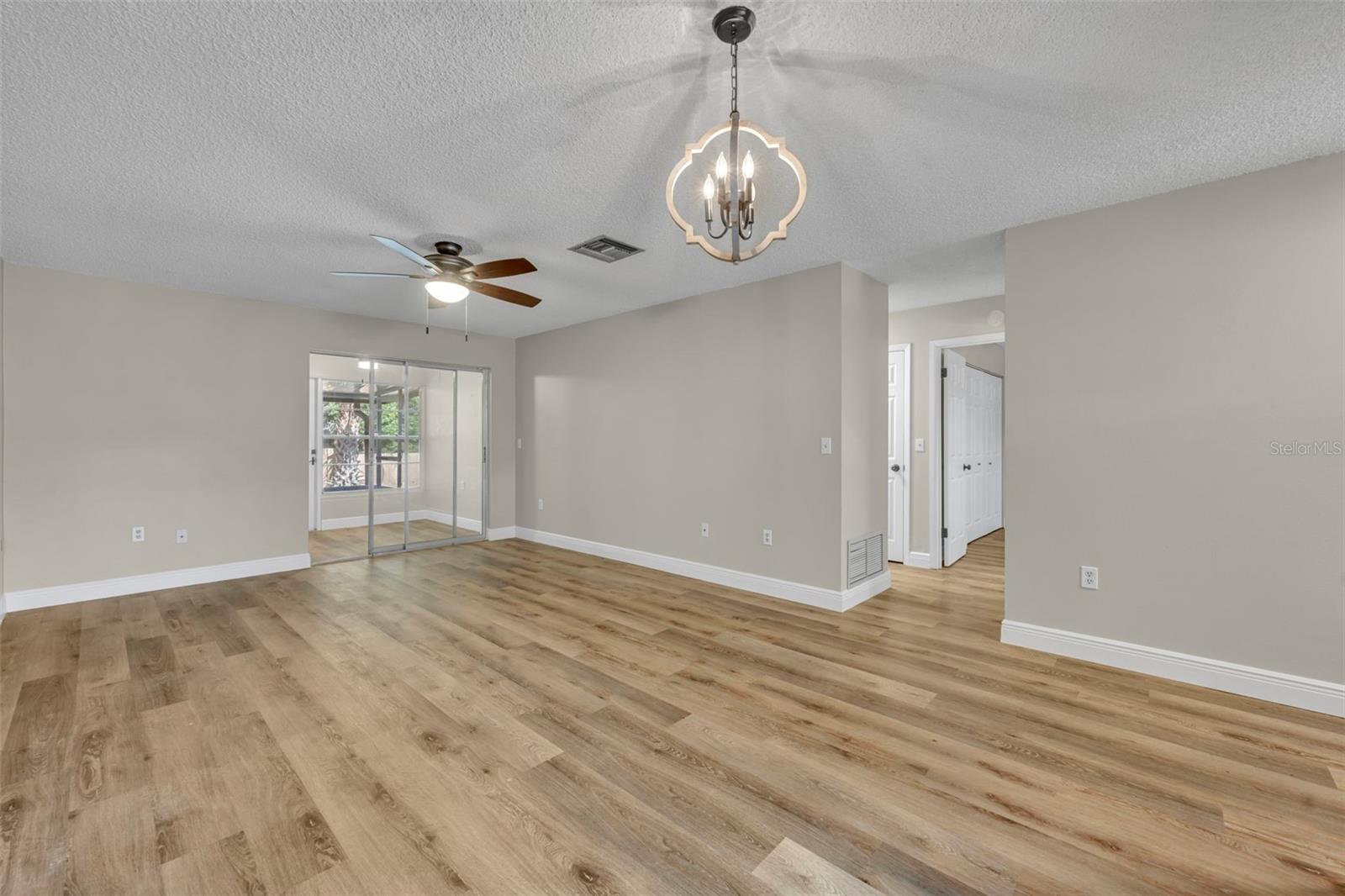 2 VILLA VILLAR CT #20, DELAND, FL, 32724