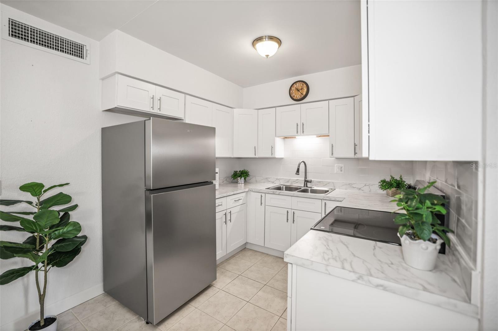 4565 DUHME RD #102, ST PETERSBURG, FL, 33708