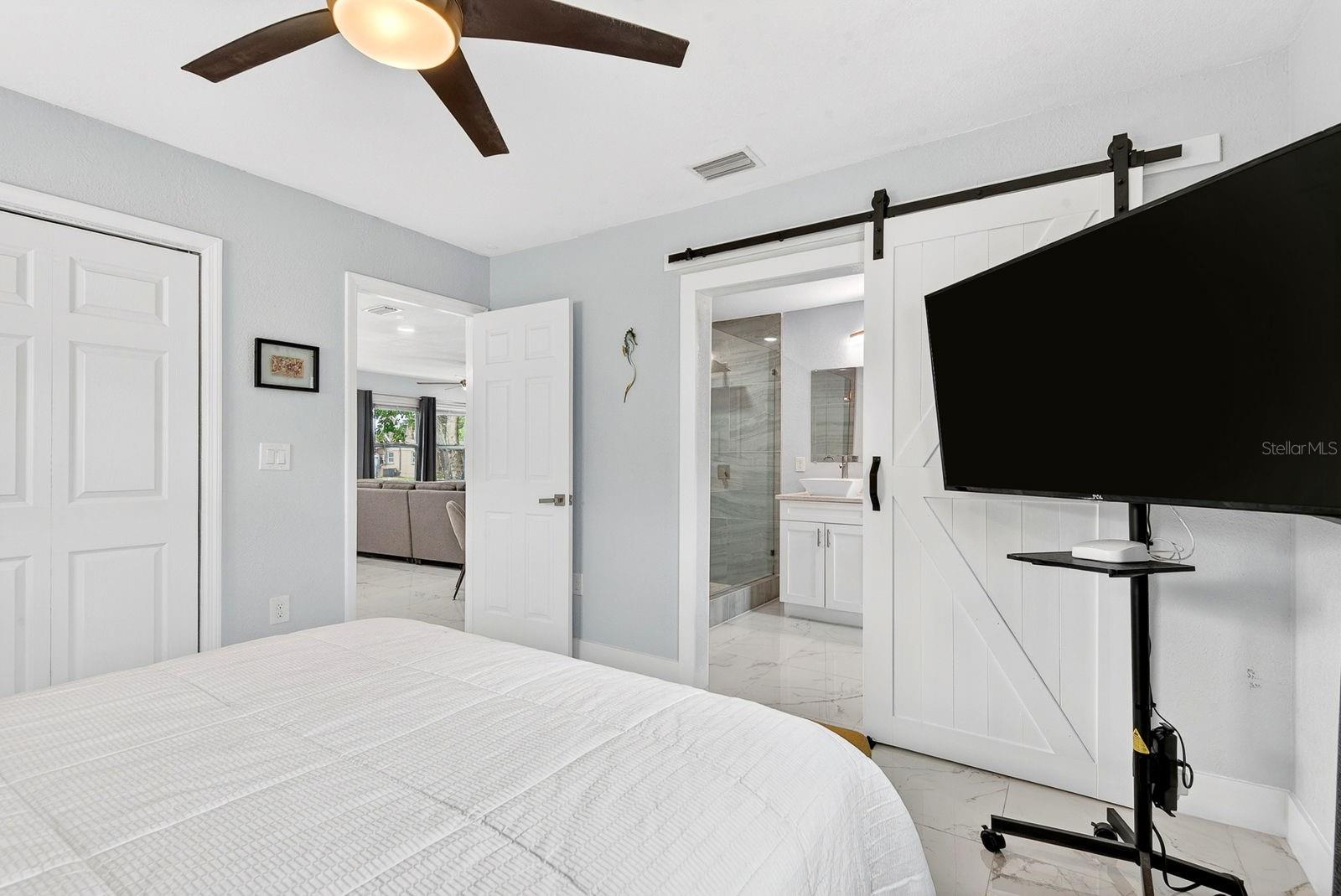 916 PATTISON AVE, SARASOTA, FL, 34237