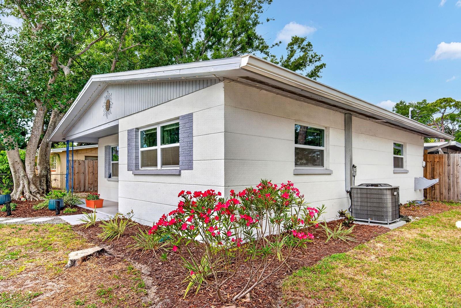916 PATTISON AVE, SARASOTA, FL, 34237