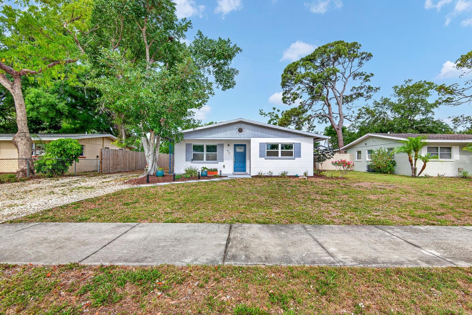 916 PATTISON AVE, SARASOTA, FL, 34237