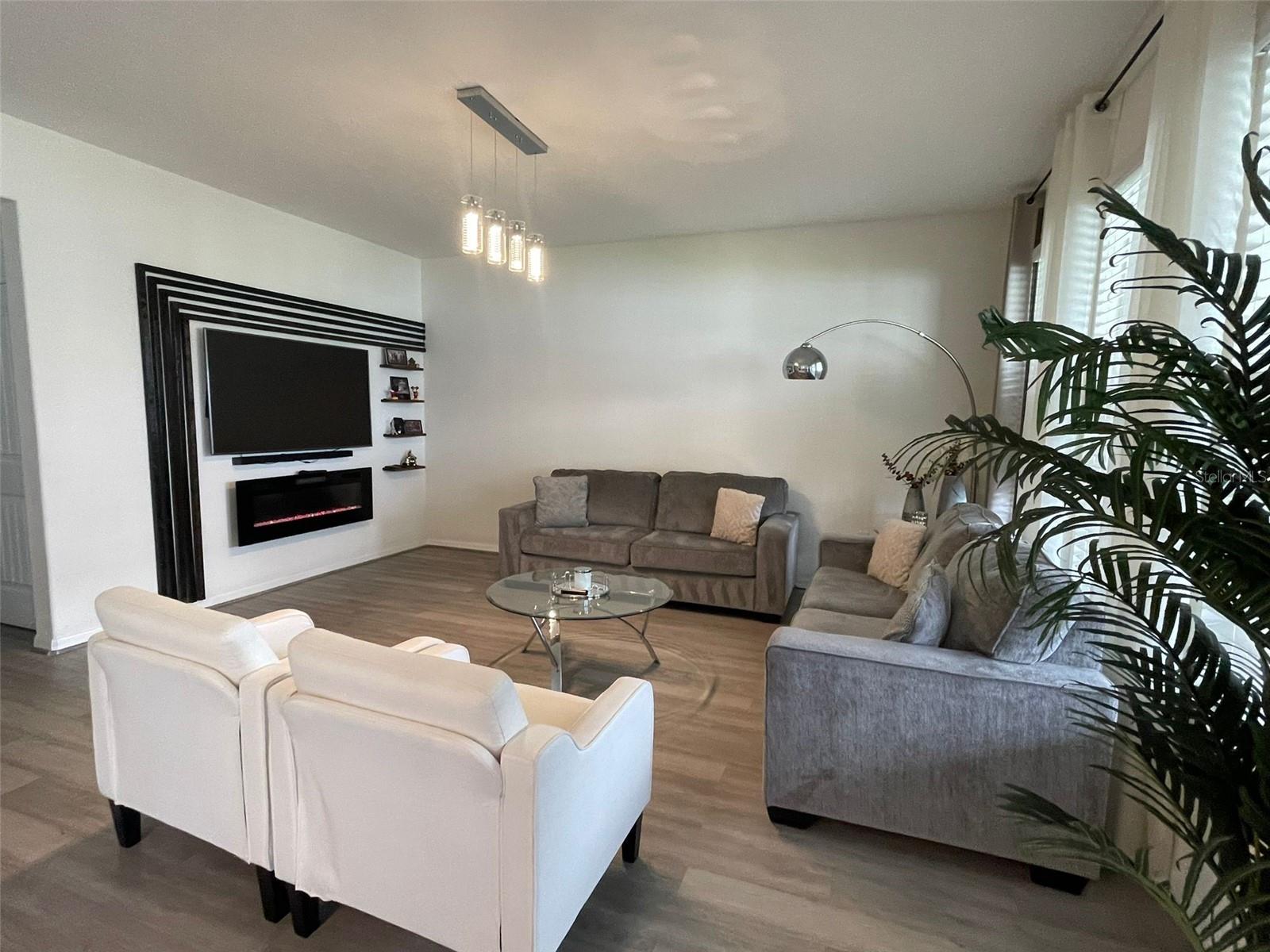 2342 BEACON LANDING CIR, ORLANDO, FL, 32824